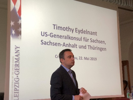 US-Generalkonsul Timothy Eydelnant am 22.05.2019 in Crimmitschau am JMG